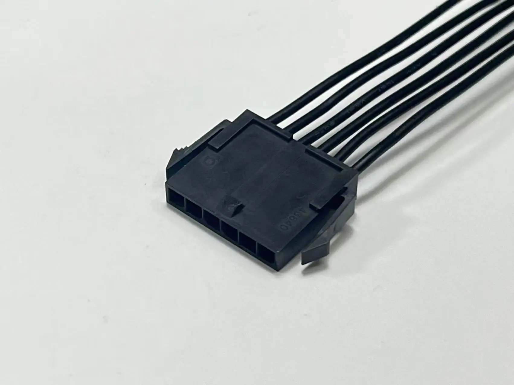 436400600 Wire harness, MOLEX MICRO FIT 3.0mm Pitch OTS Cable, 43640-0600, 6P With UL1061, 20AWG Wires, Off the Shelf
436400600 Wire harness, MOLEX MICRO FIT 3.0mm Pitch OTS Cable, 43640-0600, 6P With UL1061, 20AWG Wires, Off the Shelf