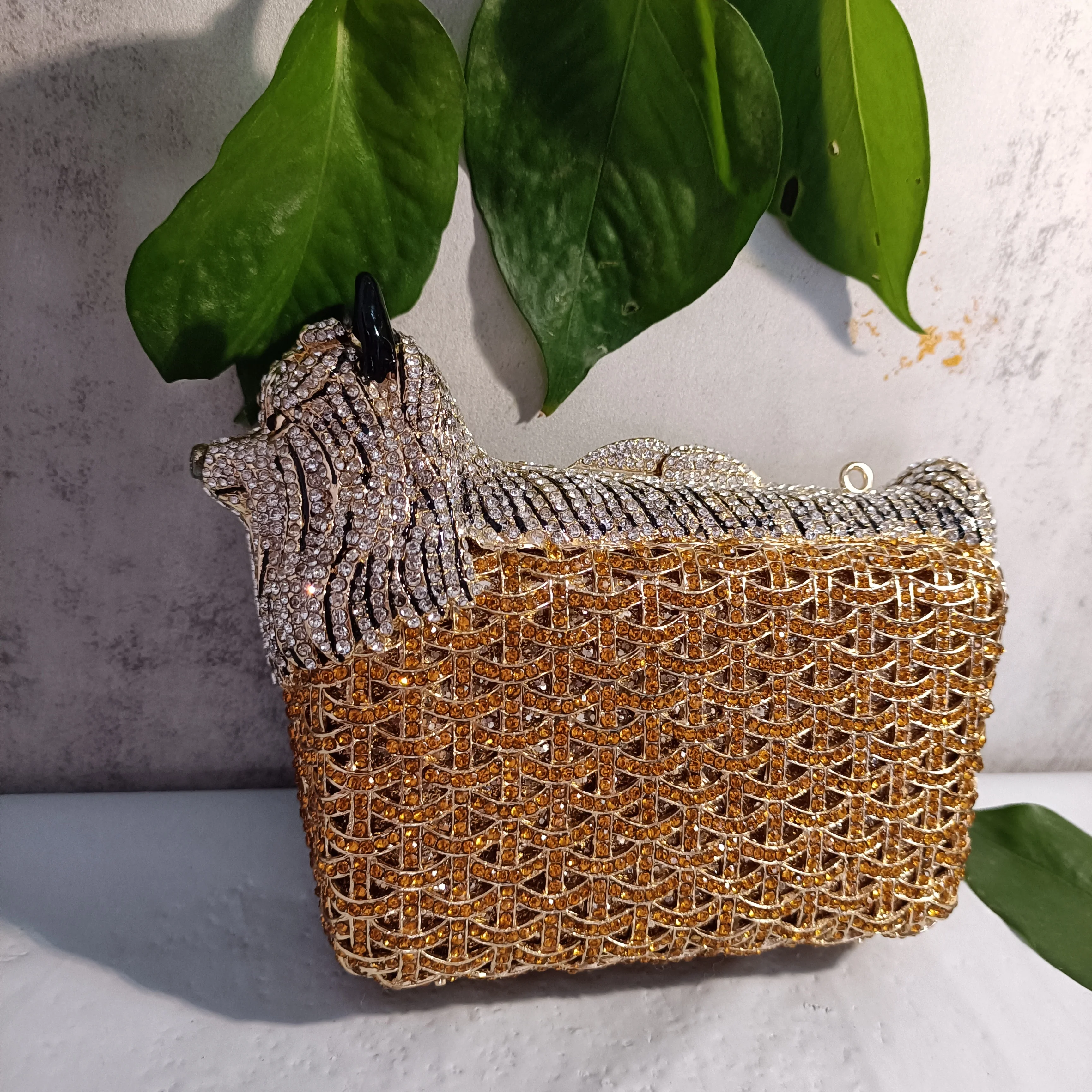 Women Gold Dog Shape Cocktail Prom Handbag Diamond Dinner Party Evening Bag Wedding Bridal Banquet Prom Animal Gift Purse
Women Gold Dog Shape Cocktail Prom Handbag Diamond Dinner Party Evening Bag Wedding Bridal Banquet Prom Animal Gift Purse