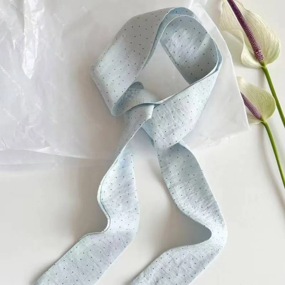 Модный французский длинный шелковый шарф в стиле ретро, винтажный шарф, повязка на голову в горошек, роскошный брендовый дизайнерский шарф с лентой для женщин 
Модный французский длинный шелковый шарф в стиле ретро, винтажный шарф, повязка на голову в горошек, роскошный брендовый дизайнерский шарф с лентой для женщин