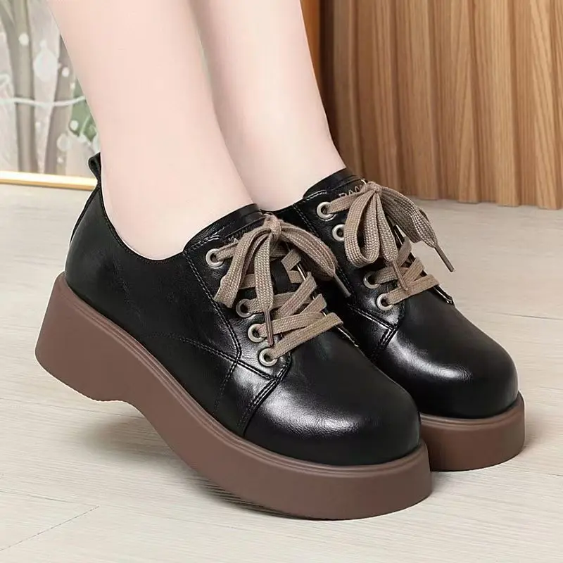 4.5cm Vintage Thick Bottom Flat Platform Shoes Spring 2026 Lace up Soft Leather Oxford Shoes Women's Office Shoes Casual Office
4.5cm Vintage Thick Bottom Flat Platform Shoes Spring 2026 Lace up Soft Leather Oxford Shoes Women's Office Shoes Casual Office