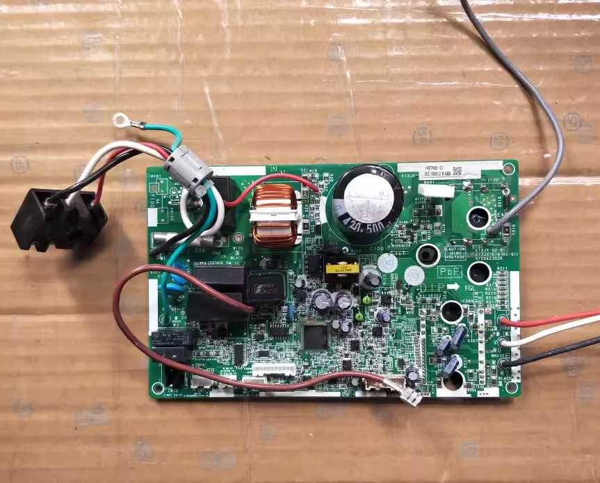 【Б/у】Инверторный кондиционер K12JX-C-A (02-01) Основная плата компьютера 9709423028
【Б/у】Инверторный кондиционер K12JX-C-A (02-01) Основная плата компьютера 9709423028