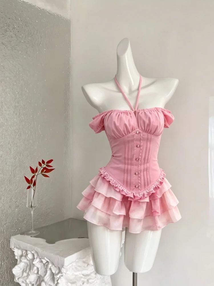 Summer Casual Sweet 2 Piece Set for Women Lace Halter Layered Cake High Waist Design Mini Skirt Suit Spicy Girl Woman Outfits
Summer Casual Sweet 2 Piece Set for Women Lace Halter Layered Cake High Waist Design Mini Skirt Suit Spicy Girl Woman Outfits