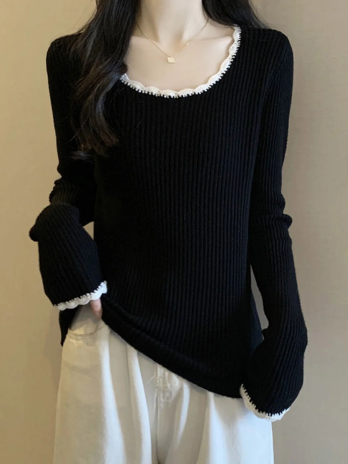 Fashionable Wave Collar Knitwear Women's Sweater plus Size Base Shirt Belly Covering Autumn Winter Stylish Shape Sandal...
Fashionable Wave Collar Knitwear Women's Sweater plus Size Base Shirt Belly Covering Autumn Winter Stylish Shape Sandal...