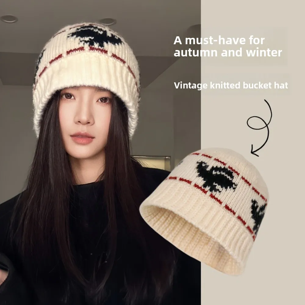 Fashion Vintage Jacquard Winter Cap Knitted Warm Wool Women Fisherman Cap Versatile Korean Style Outdoor Fleece Sports Hat
Fashion Vintage Jacquard Winter Cap Knitted Warm Wool Women Fisherman Cap Versatile Korean Style Outdoor Fleece Sports Hat