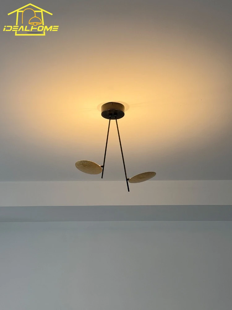 Modern Minimalist Designer Pendant Lights Iron Art LED Ceiling Light Home Decor Living Room Aisle Porch Study Bedroom Studio Bar
Modern Minimalist Designer Pendant Lights Iron Art LED Ceiling Light Home Decor Living Room Aisle Porch Study Bedroom Studio Bar
