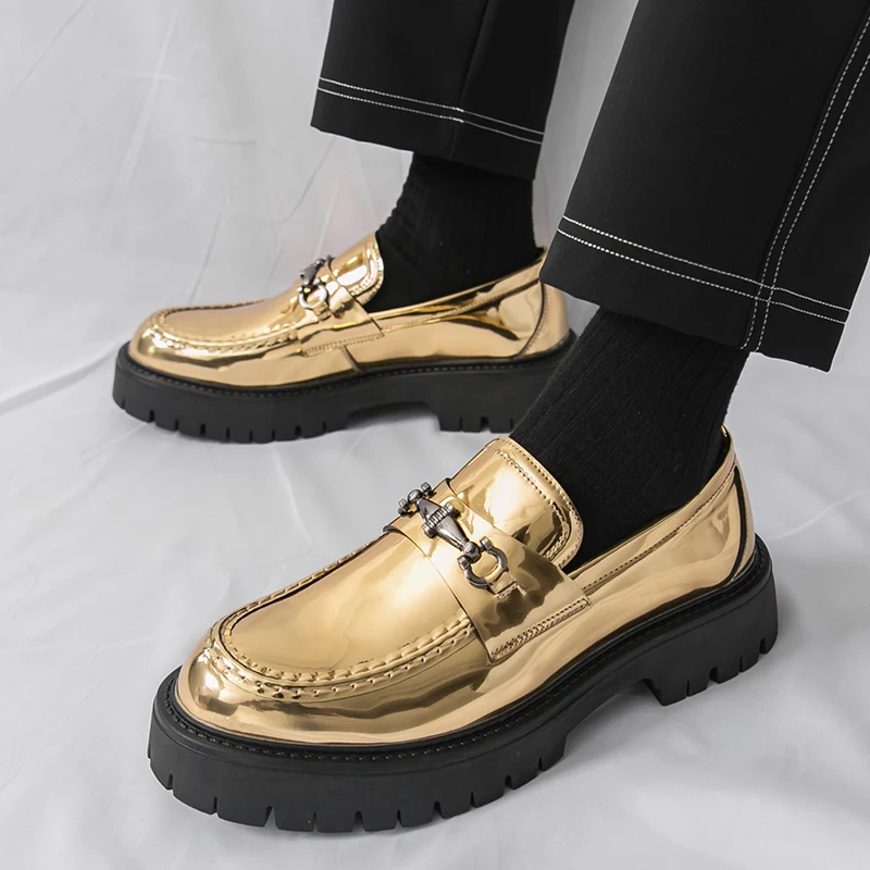 Golden Thick Soled Metal Buckle Loafers Brand Luxury Men Casual Driving Designer Thick Soled Oxford Shoes Wedding Dress Shoes
Golden Thick Soled Metal Buckle Loafers Brand Luxury Men Casual Driving Designer Thick Soled Oxford Shoes Wedding Dress Shoes