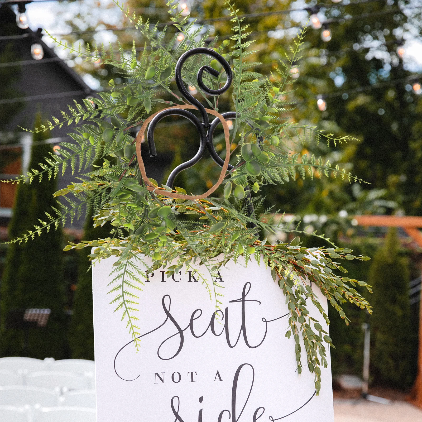2 pcs Ferns Artificial Greenery Rings Decorative Wreath For Party Table Decor Spring Greenery Wreath Fake
2 pcs Ferns Artificial Greenery Rings Decorative Wreath For Party Table Decor Spring Greenery Wreath Fake