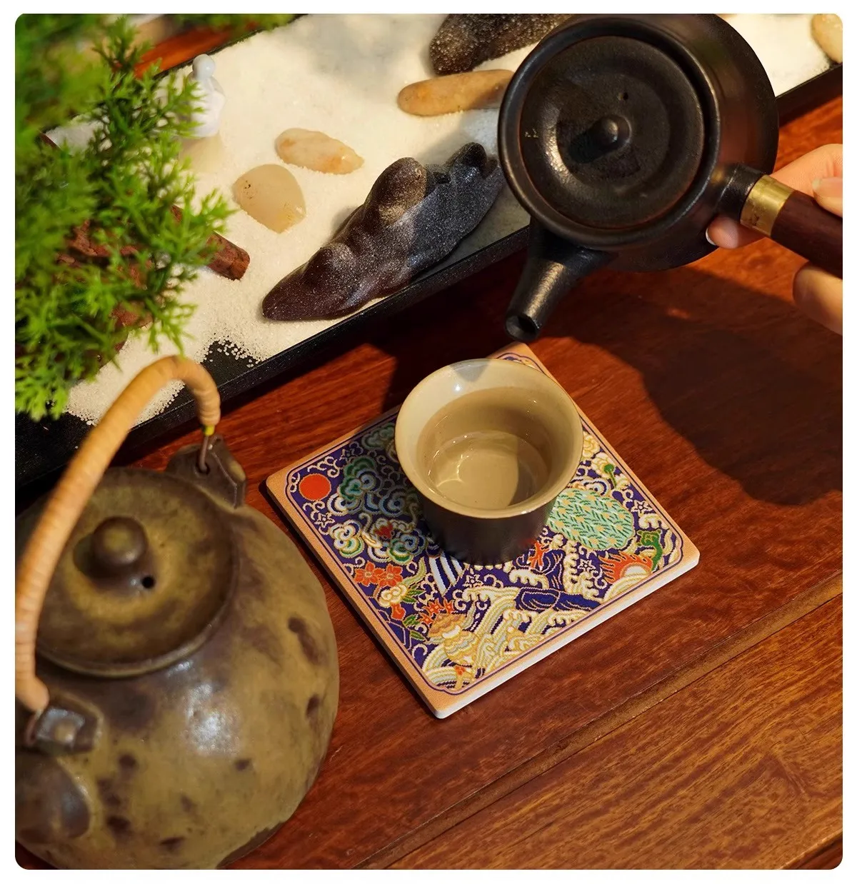 GG Nanjing Yun Brocade Cultural and Creative Gift - Ming and Qing Dynasty Civil Official Rank 1, 3, and 5 Ceramic Coasters - Cre
GG Nanjing Yun Brocade Cultural and Creative Gift - Ming and Qing Dynasty Civil Official Rank 1, 3, and 5 Ceramic Coasters - Cre