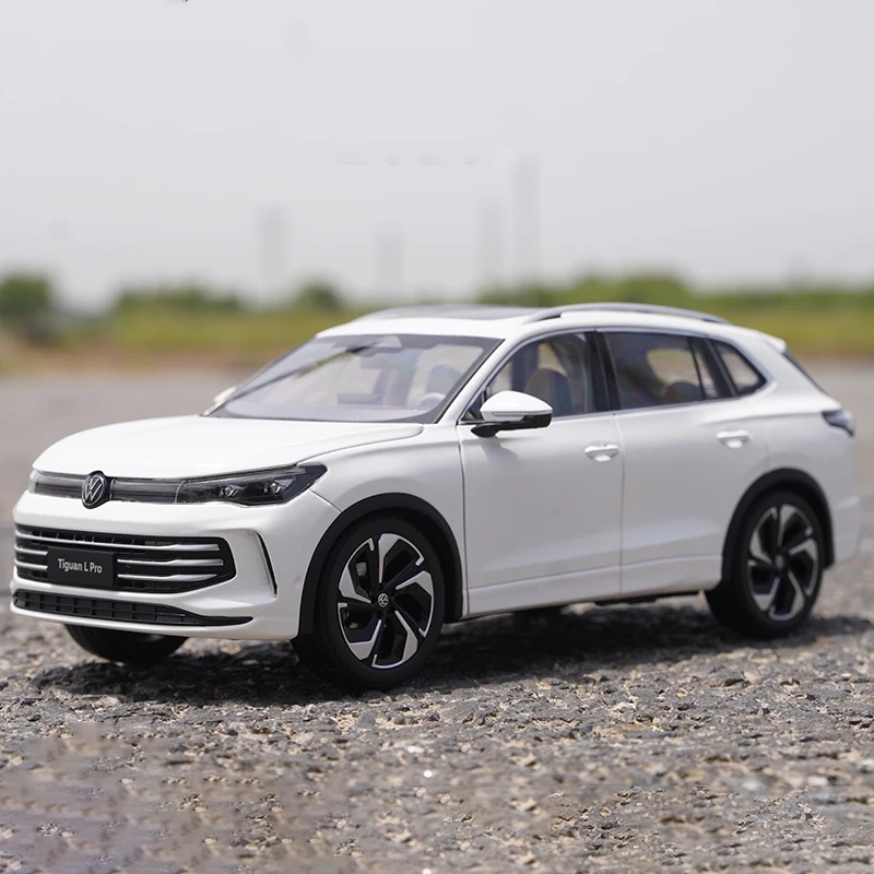 1:18 Scale Diecast Alloy Volkswagen Tiguan L Pro 2024 Toys Cars Model Classics Nostalgia Adult Souvenir Gifts Static Display
1:18 Scale Diecast Alloy Volkswagen Tiguan L Pro 2024 Toys Cars Model Classics Nostalgia Adult Souvenir Gifts Static Display