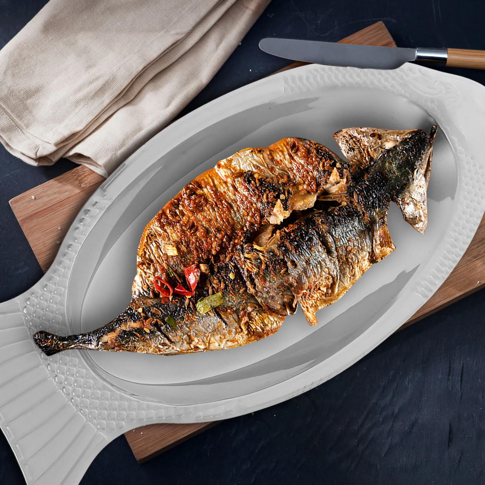 1Pcs Fish Shaped Stainless Steel Food Plate Steamed Fish Tray High Temperature Resistant Polished Surface Elegant Serving Dish
1Pcs Fish Shaped Stainless Steel Food Plate Steamed Fish Tray High Temperature Resistant Polished Surface Elegant Serving Dish