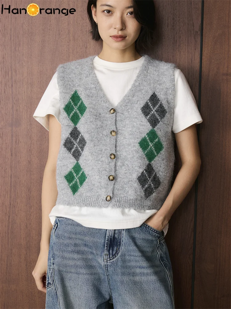 HanOrange 2026 Зимний ретро-кардиган без рукавов из шерсти с узором аргайл, женский вязаный жилет с V-образным вырезом, серый/темно-синий
HanOrange 2026 Зимний ретро-кардиган без рукавов из шерсти с узором аргайл, женский вязаный жилет с V-образным вырезом, серый/темно-синий
