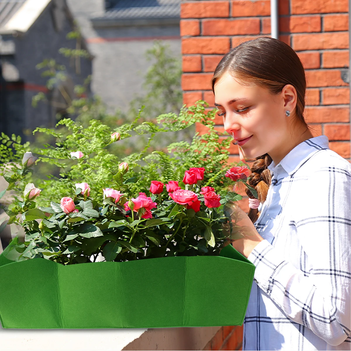 Felt Planting Bag Thickened Gardening Pouch for Water Retention Drainage Portable Growing Bag Special Planter
Felt Planting Bag Thickened Gardening Pouch for Water Retention Drainage Portable Growing Bag Special Planter