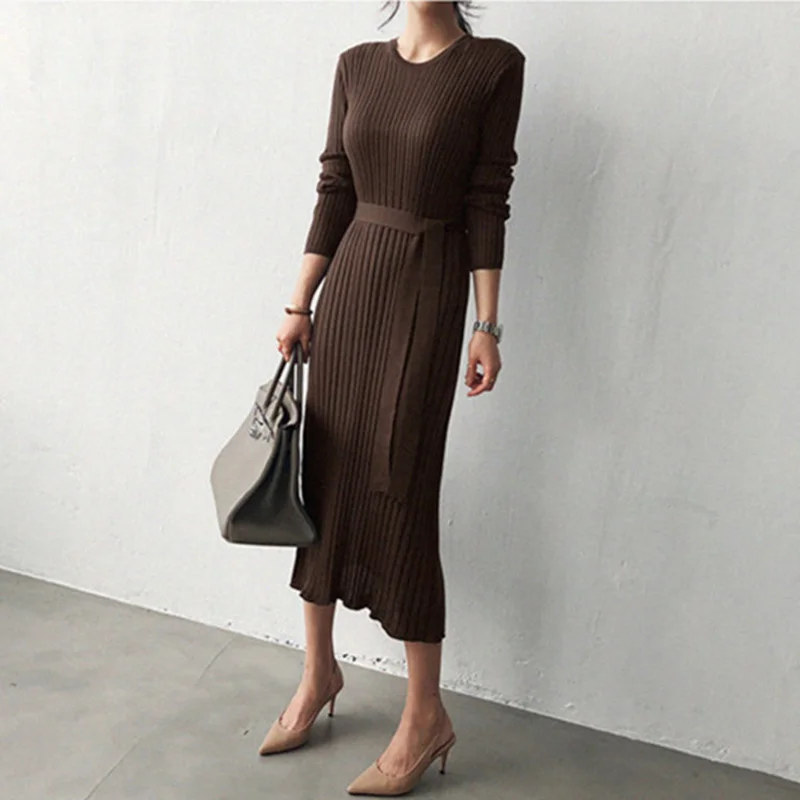 Solid Knitted 2022 Thick Sweater Dress Women Woman New Korean Dresses Elegant Winter Clothing Vintage Warm Autumn Vestido Female
Solid Knitted 2022 Thick Sweater Dress Women Woman New Korean Dresses Elegant Winter Clothing Vintage Warm Autumn Vestido Female