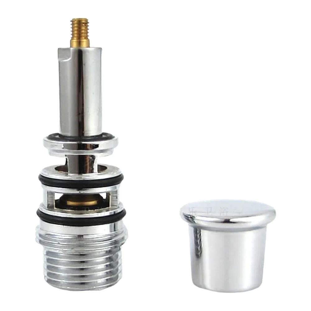 Тройной смеситель для ванны с пружинным подъемным водоразделителем для плавного переключения источников воды в душевых кабинах
Тройной смеситель для ванны с пружинным подъемным водоразделителем для плавного переключения источников воды в душевых кабинах