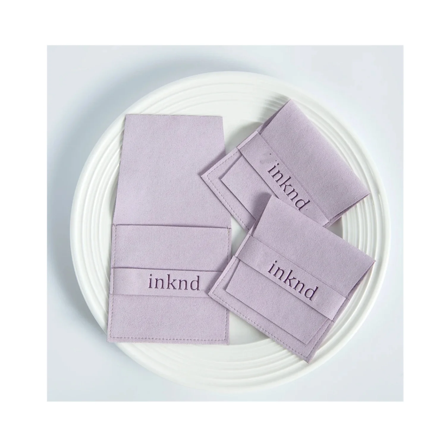 50pcs custom microfiber jewelry pouch personalized deboss logo chic jewerly packaging pouch microfiber suede envelope bags free
50pcs custom microfiber jewelry pouch personalized deboss logo chic jewerly packaging pouch microfiber suede envelope bags free