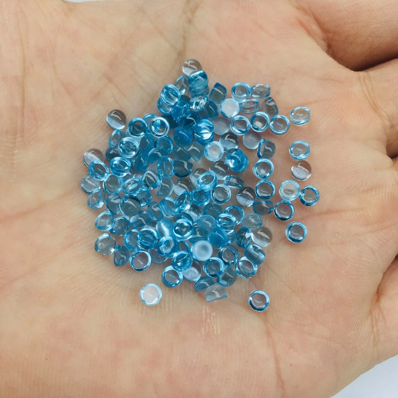 3mm Natural Swiss Blue Topaz Gemstone Round Cabochon Topaz Loose Gemstone
3mm Natural Swiss Blue Topaz Gemstone Round Cabochon Topaz Loose Gemstone