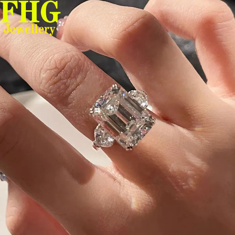 6 7 8 9 10 Carat Au585 14K White Gold Ring Emerald shape moissanite Diamonds Women Wedding Party Engagement Ring Classic Trendy
6 7 8 9 10 Carat Au585 14K White Gold Ring Emerald shape moissanite Diamonds Women Wedding Party Engagement Ring Classic Trendy