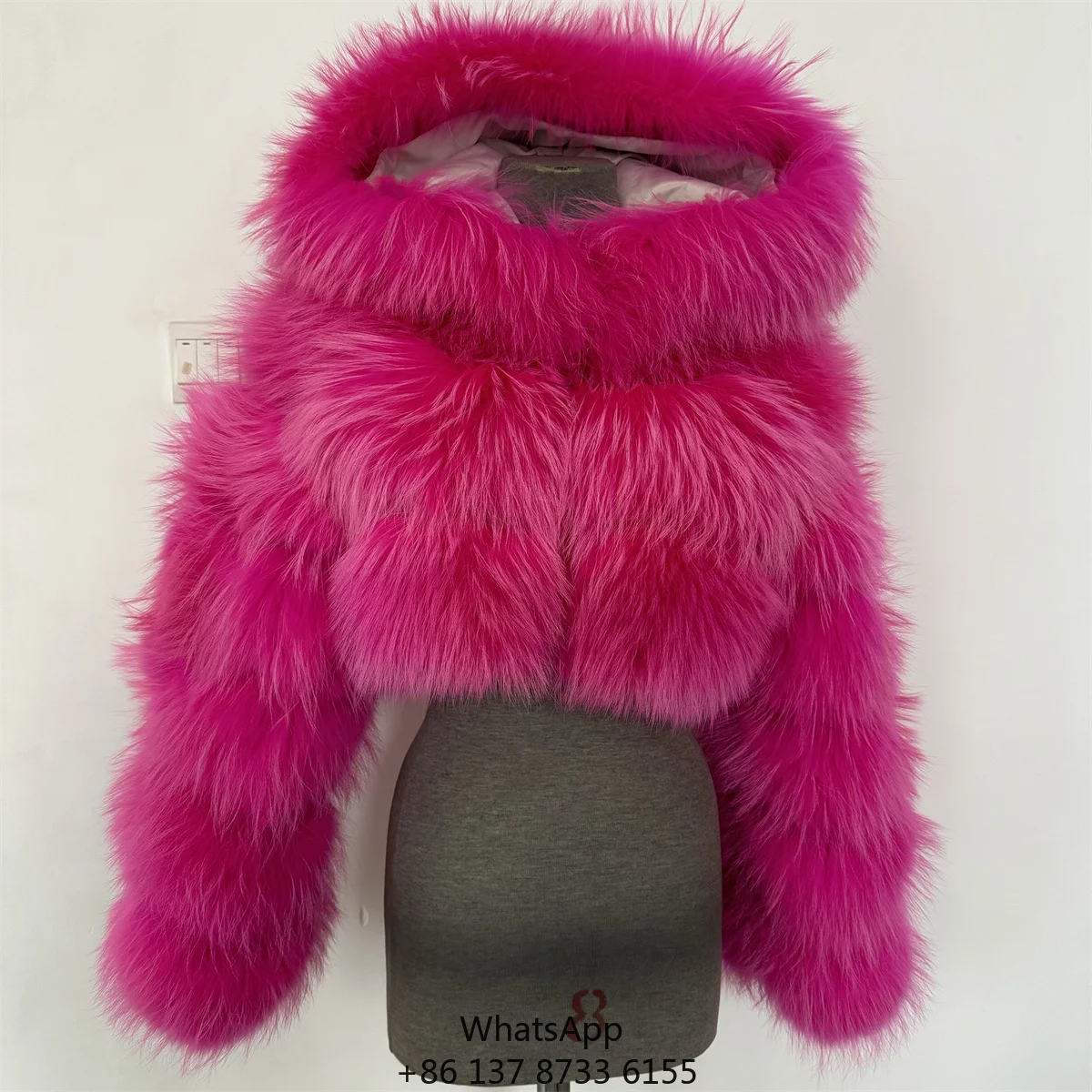 Hot Selling Ladys Fashion Raccoon Fur With Hood Coat
Hot Selling Ladys Fashion Raccoon Fur With Hood Coat