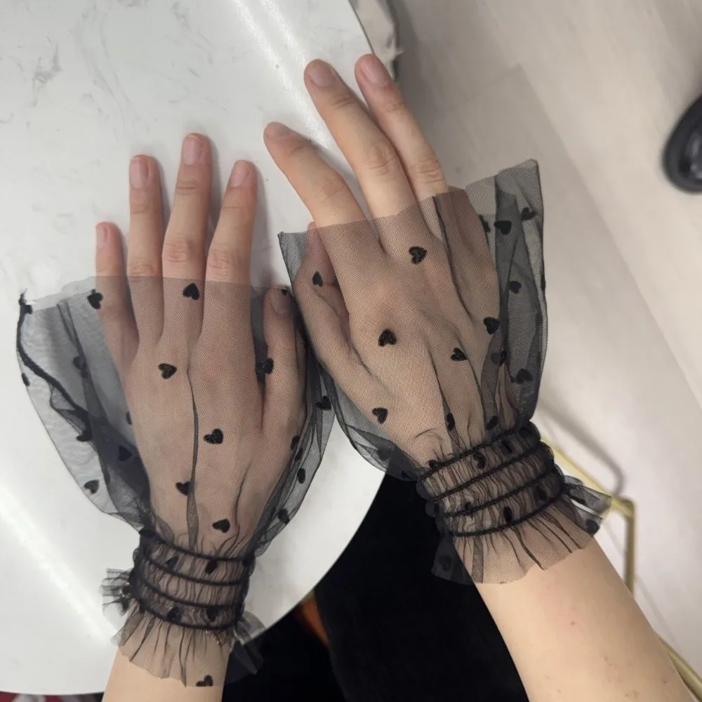 All-match Sweet Polka Dot Fake Sleeves Short Heart Nail Art Sleeves Lace Ruffle Fake Pleated Cuff Cosplay
All-match Sweet Polka Dot Fake Sleeves Short Heart Nail Art Sleeves Lace Ruffle Fake Pleated Cuff Cosplay
