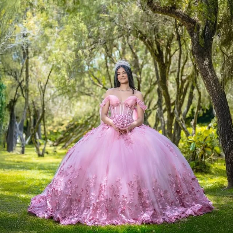 Розовые платья Quinceanera по индивидуальному заказу с открытыми плечами и 3D цветочной аппликацией с длинным хвостом и кружевным бантом Vestido 15, Quinceanera
Розовые платья Quinceanera по индивидуальному заказу с открытыми плечами и 3D цветочной аппликацией с длинным хвостом и кружевным бантом Vestido 15, Quinceanera