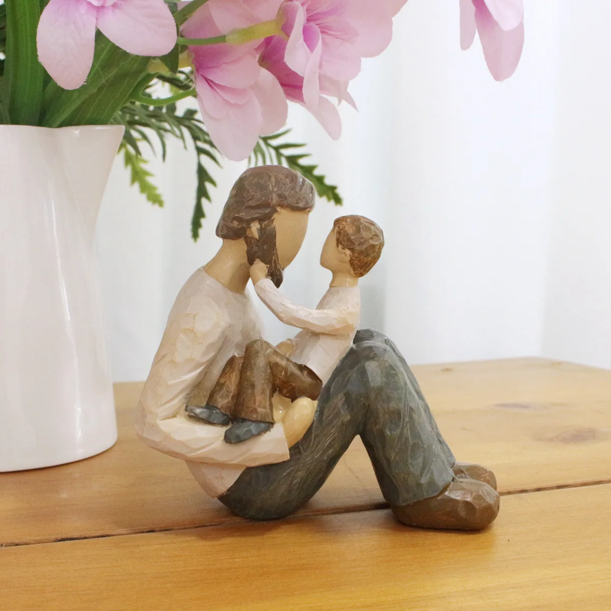 Father & Son Statue Decor - Modern Father's Day Gift, Handmade Home Ornament, Unique Bedroom Entryway Decorations
Father & Son Statue Decor - Modern Father's Day Gift, Handmade Home Ornament, Unique Bedroom Entryway Decorations