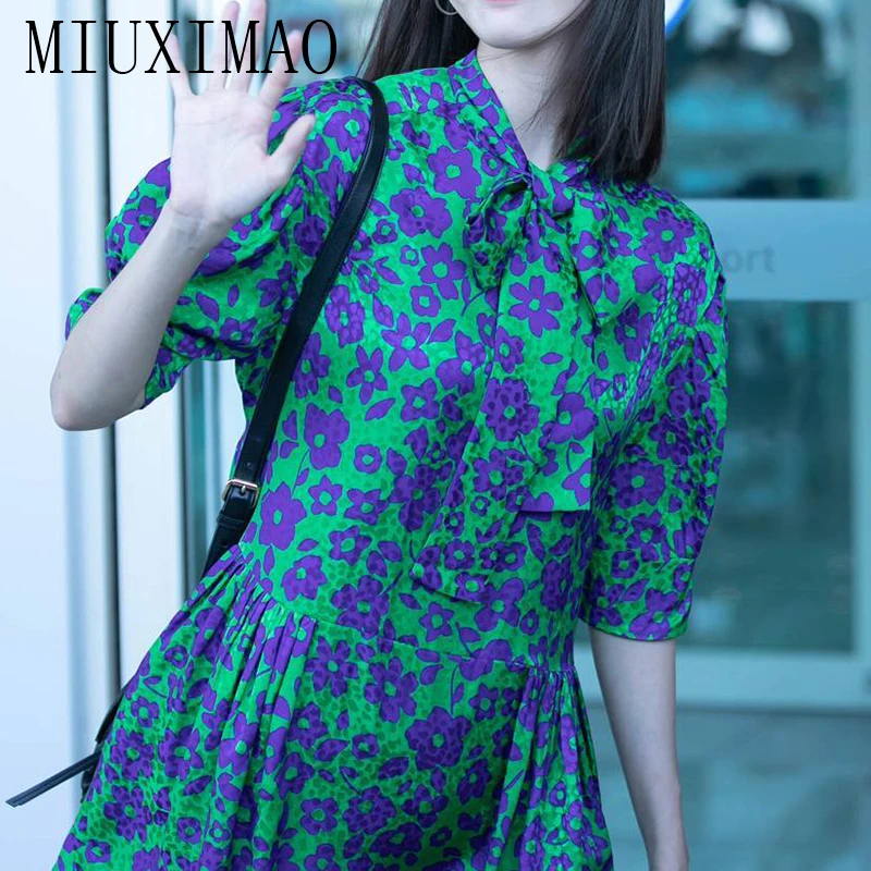 MIUXIMAO 2023 High Quality Spring&Summer Elegant Dress Short Sleeve Lapel Bow Print Belt Fashion Long Dress Women Vestide
MIUXIMAO 2023 High Quality Spring&Summer Elegant Dress Short Sleeve Lapel Bow Print Belt Fashion Long Dress Women Vestide