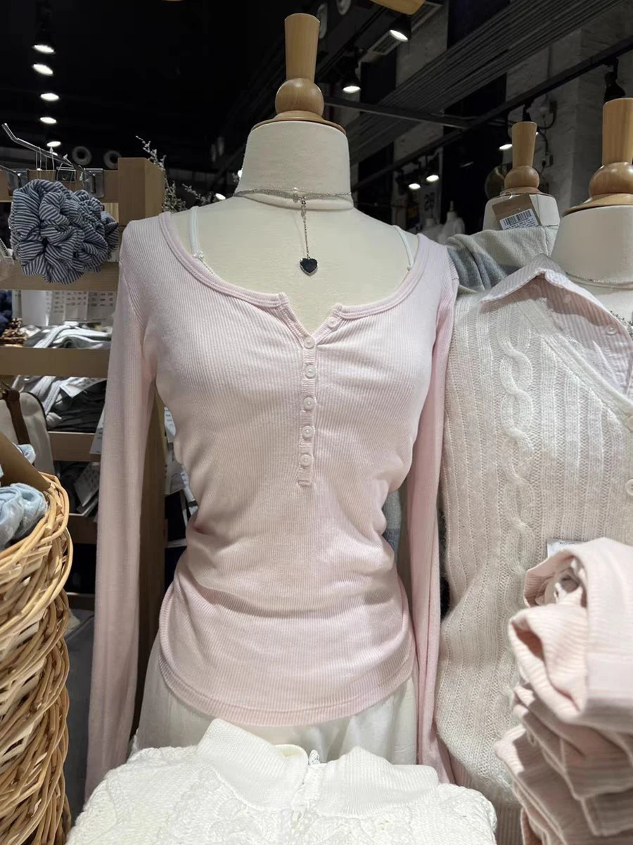 Розовая футболка в рубчик с длинным рукавом, женская футболка с шестью пуговицами и круглым вырезом, тонкие топы, футболки, осенние милые повседневные простые хлопковые футболки
Розовая футболка в рубчик с длинным рукавом, женская футболка с шестью пуговицами и круглым вырезом, тонкие топы, футболки, осенние милые повседневные простые хлопковые футболки