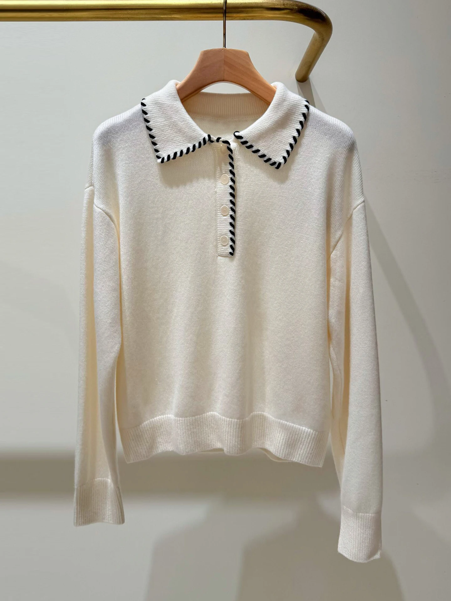 Высококачественный женский вязаный свитер Ne, повседневная зимняя коллекция, удобный крой, дышащий, приятный для кожи
Высококачественный женский вязаный свитер Ne, повседневная зимняя коллекция, удобный крой, дышащий, приятный для кожи