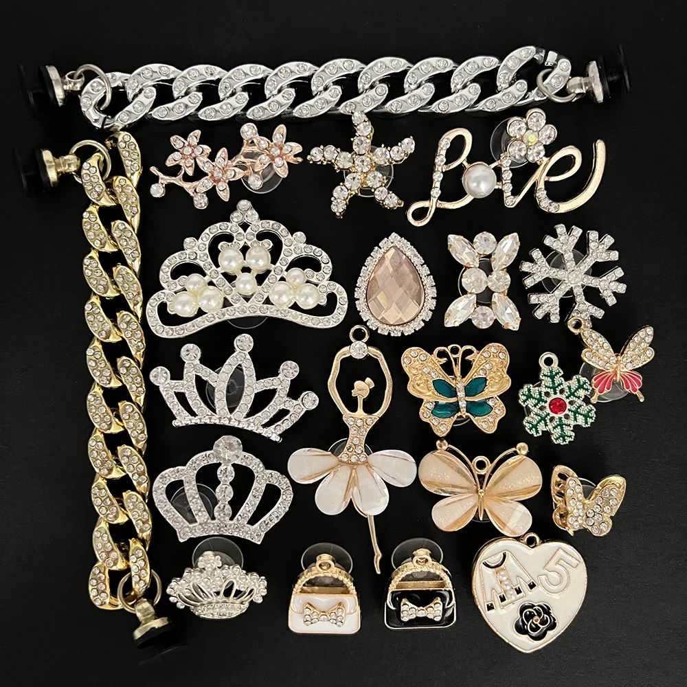 Metal Rhinestone Pearl Chain Butterfuly Crown Shoe Charms for Clogs Sandals Decoration Shoe Buckle for Girls Gift
Metal Rhinestone Pearl Chain Butterfuly Crown Shoe Charms for Clogs Sandals Decoration Shoe Buckle for Girls Gift