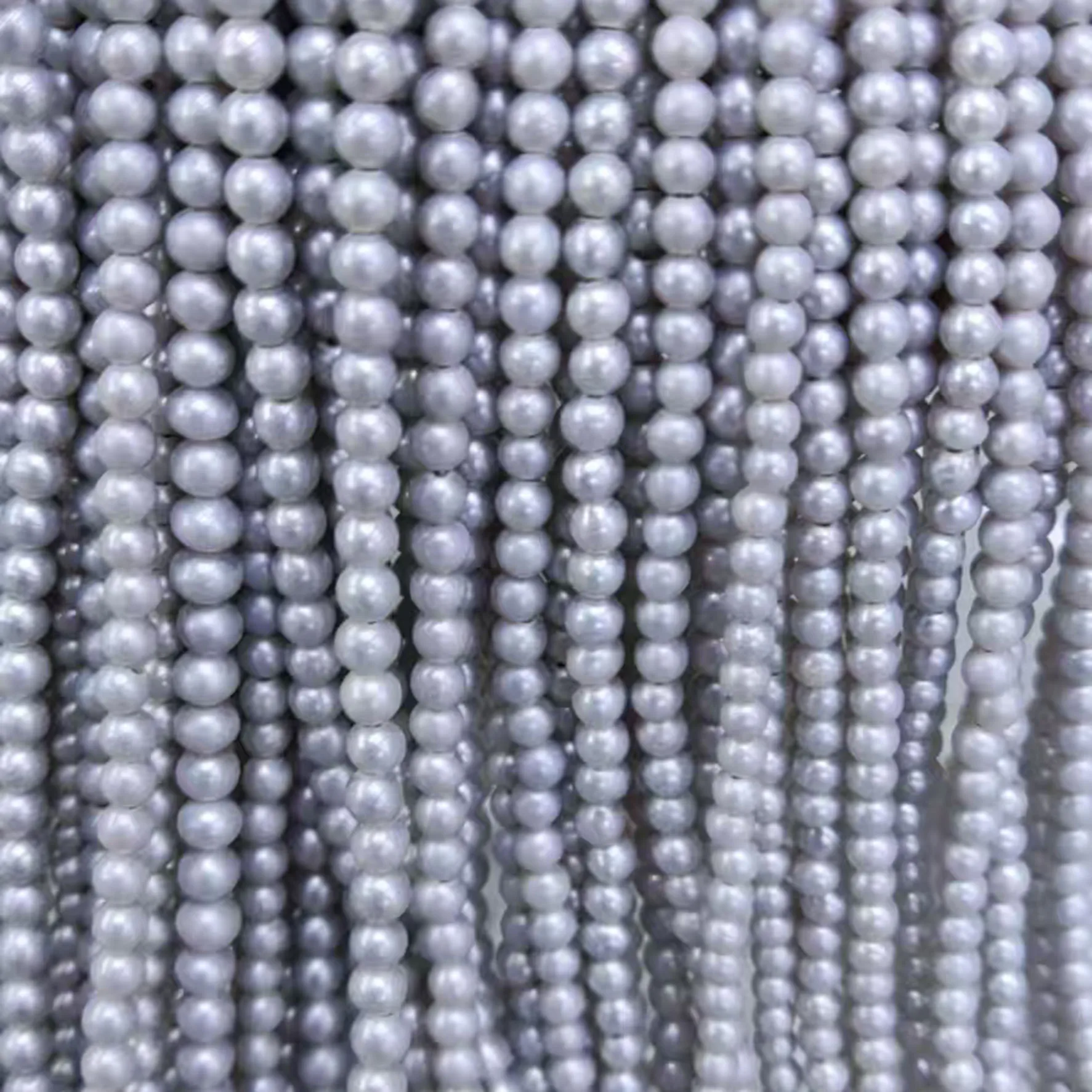 DIY PEARL BEADS,38 cm,2.5-3 mm high luster gray round pearl,AA grade100% freshwater pearl in strand jewelry findings
DIY PEARL BEADS,38 cm,2.5-3 mm high luster gray round pearl,AA grade100% freshwater pearl in strand jewelry findings