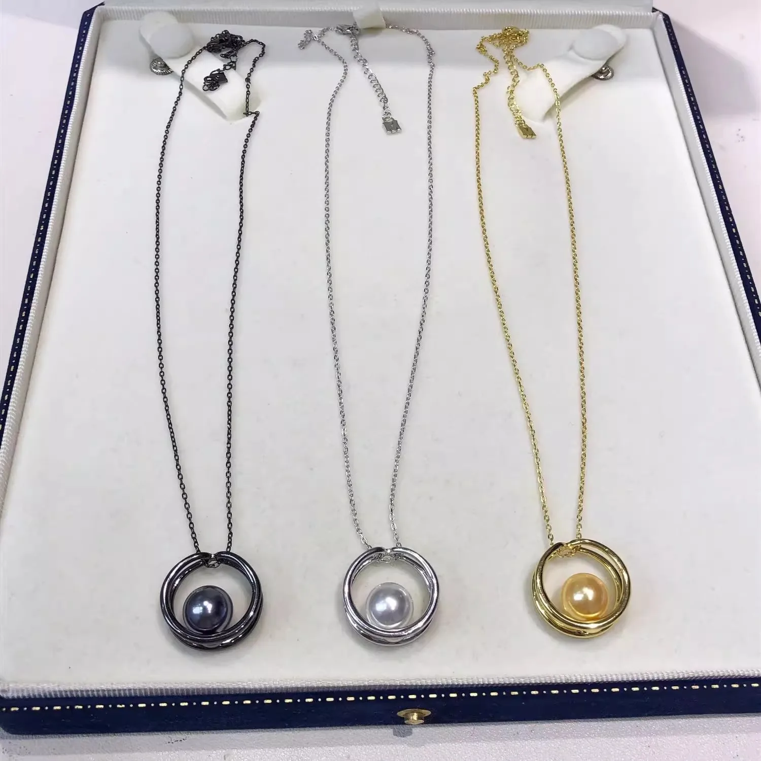 MeiBaPJ 9 мм натуральный круглый жемчуг модный круглый кулон ожерелье стерлингового серебра 925 пробы держатель изысканные свадебные украшения для женщин 
MeiBaPJ 9 мм натуральный круглый жемчуг модный круглый кулон ожерелье стерлингового серебра 925 пробы держатель изысканные свадебные украшения для женщин