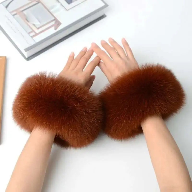 Real Fox Fur Cuffs Fluffy Fur Oversleeve Decor Fashion Natural Fur Arm Warmer Real Fur Wristband Women's Coat Wrist Warmer Cuffs
Real Fox Fur Cuffs Fluffy Fur Oversleeve Decor Fashion Natural Fur Arm Warmer Real Fur Wristband Women's Coat Wrist Warmer Cuffs