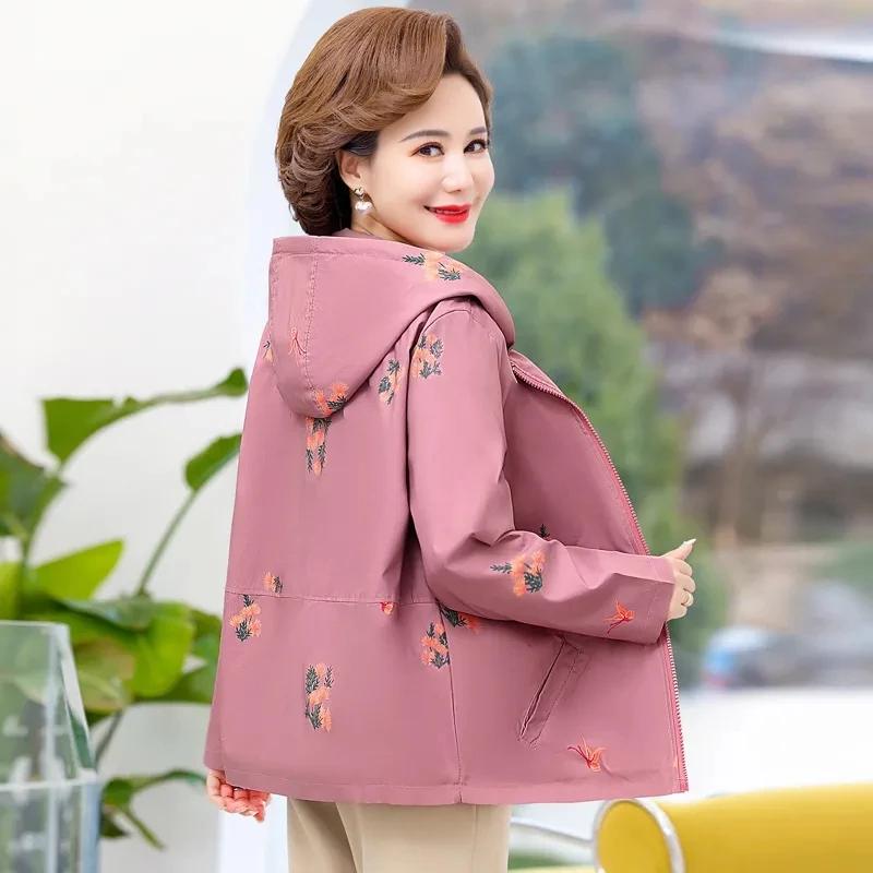 2023 Mom Hooded Short Jacket Top For Women Spring Autumn Printed Outwear Middle-Aged Long-Sleeved Casual Windbreaker Coat Ladies
2023 Mom Hooded Short Jacket Top For Women Spring Autumn Printed Outwear Middle-Aged Long-Sleeved Casual Windbreaker Coat Ladies