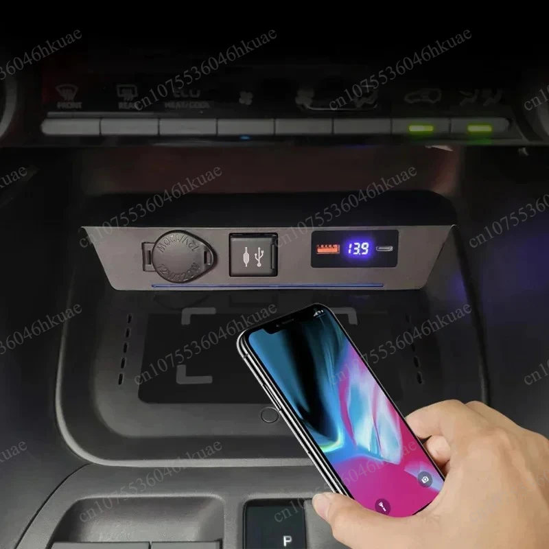 Auto Wireless TYPE-C Fast Charger With On Off Switch Special Fit 20-23 RAV4 Weilanda Car Phone Charging Kit
Auto Wireless TYPE-C Fast Charger With On Off Switch Special Fit 20-23 RAV4 Weilanda Car Phone Charging Kit