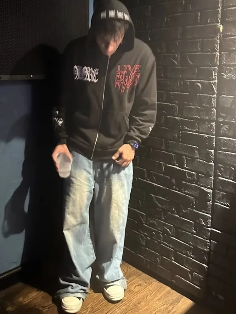 Худи Ken Carson Eat Chaos Tour на молнии, свободного кроя, из смесового хлопка и полиэстера, осенняя, модная толстовка
Худи Ken Carson Eat Chaos Tour на молнии, свободного кроя, из смесового хлопка и полиэстера, осенняя, модная толстовка