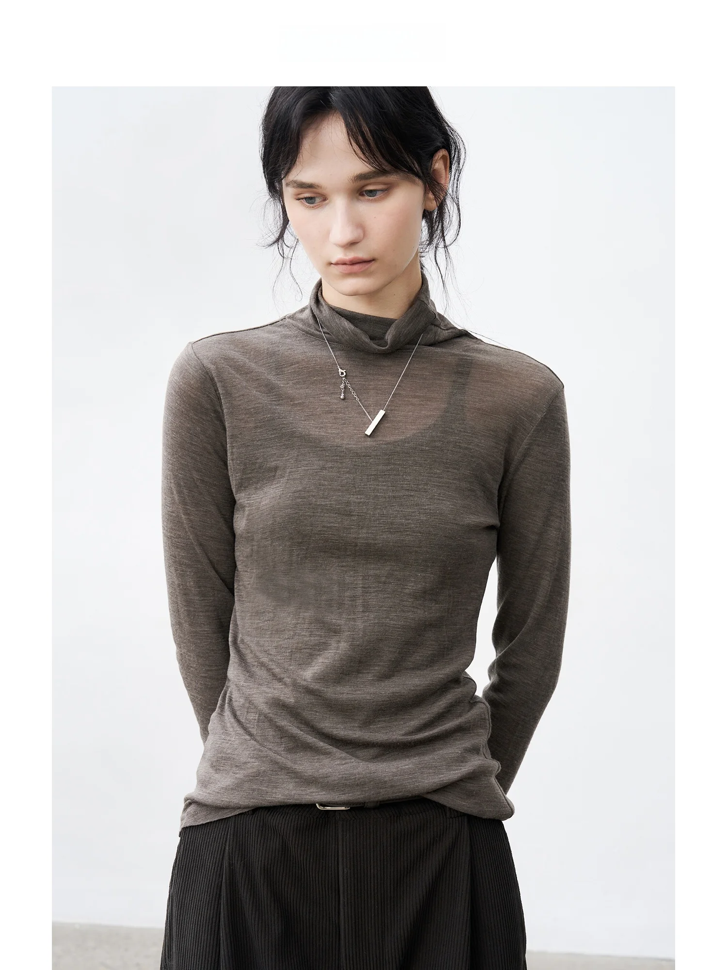 TAGEECHITA 00% шерсть High Ne Long Sve женская базовая трикотажная футболка на подкладке Slim Fit Commute Faion
TAGEECHITA 00% шерсть High Ne Long Sve женская базовая трикотажная футболка на подкладке Slim Fit Commute Faion