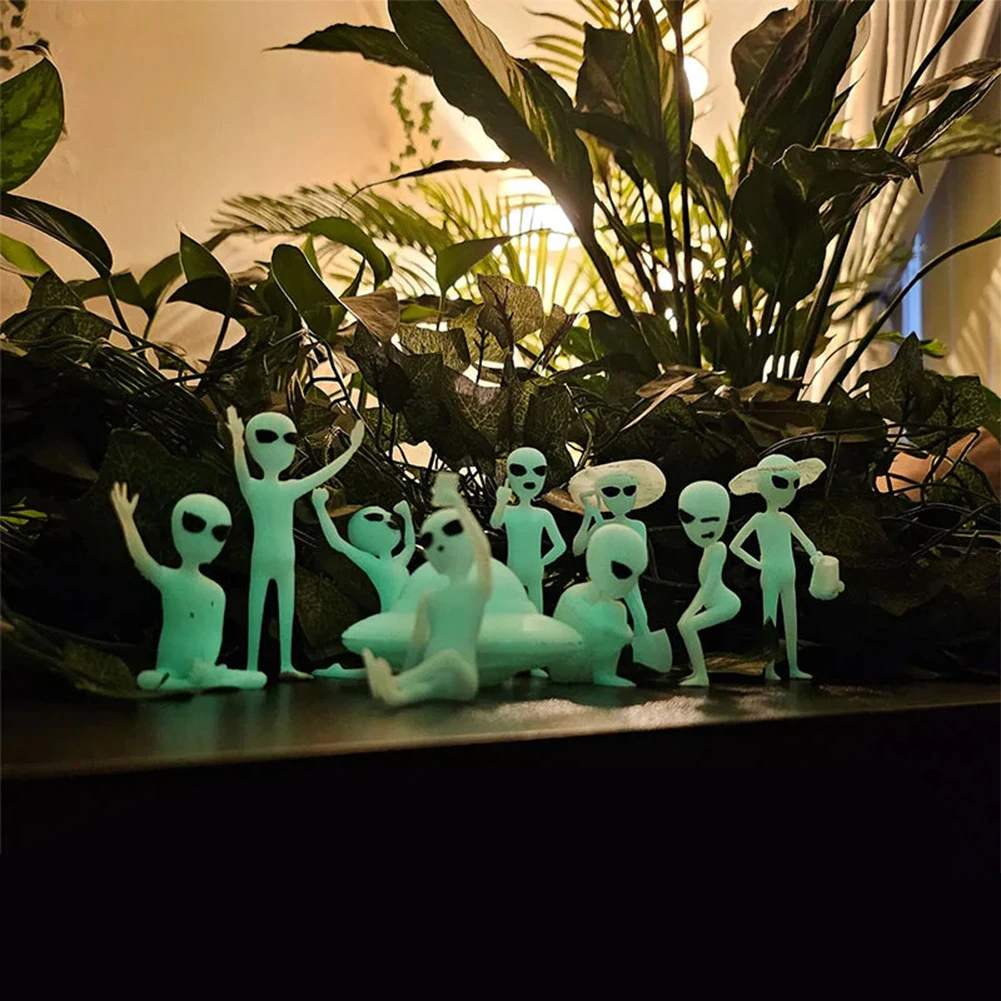 Household Glow-in-the-Dark Alien Ornament Set Personalized Crafts Decor For Living Rooms Yard
Household Glow-in-the-Dark Alien Ornament Set Personalized Crafts Decor For Living Rooms Yard