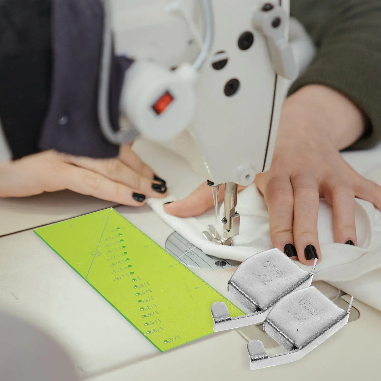 Seam Allowance Ruler for Sewing Machine Quilting Patchwork Positioning Gauge Lightweight Durable Plastic Alloy Tool
Seam Allowance Ruler for Sewing Machine Quilting Patchwork Positioning Gauge Lightweight Durable Plastic Alloy Tool