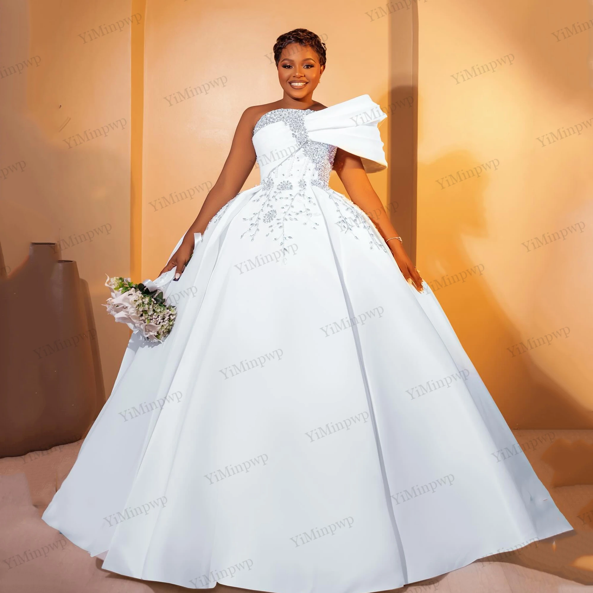 2 In 1 Crystals Wedding Dresses Rhinestone Mermaid Ivory Applique One Shoulder Bride Gowns vestido de novia princesa Customized
2 In 1 Crystals Wedding Dresses Rhinestone Mermaid Ivory Applique One Shoulder Bride Gowns vestido de novia princesa Customized