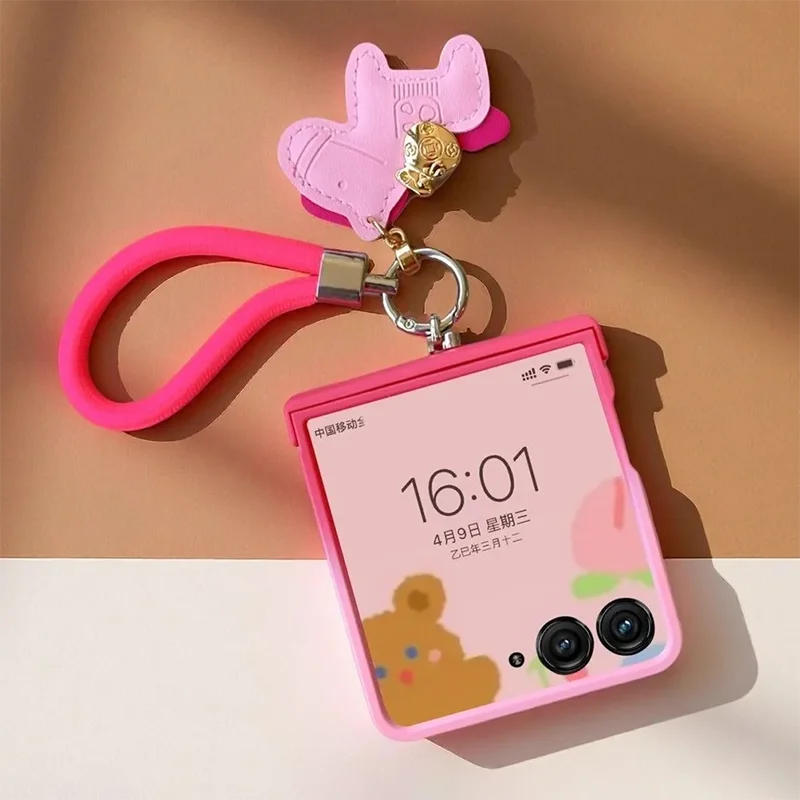 z flip7 case flip6 cute pink horse year flip phone case for Samsung Galaxy z flip7 flip6 zflip5 case with cartoon ponny pendant
z flip7 case flip6 cute pink horse year flip phone case for Samsung Galaxy z flip7 flip6 zflip5 case with cartoon ponny pendant