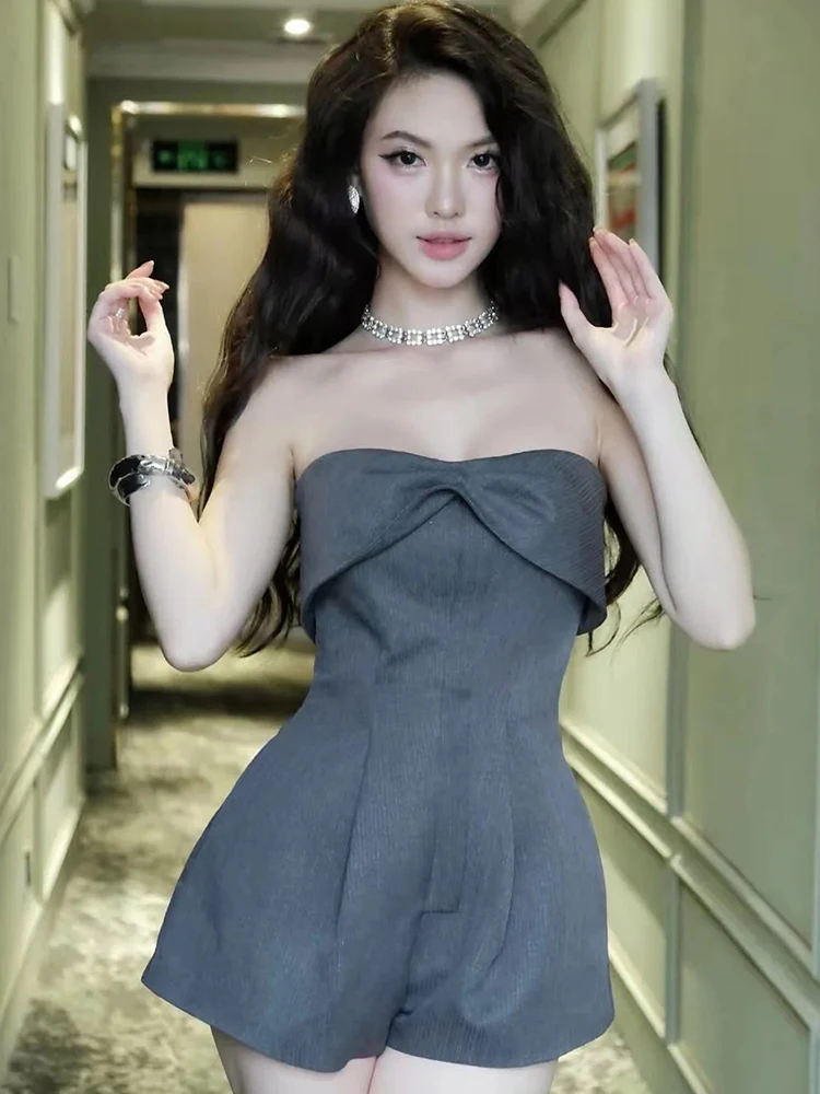 Retro Bowtie Bandeau One-Piece Pants Women Summer New Small Size Elegant Spicy Short Pants Slimming High Waist Straight Leg
Retro Bowtie Bandeau One-Piece Pants Women Summer New Small Size Elegant Spicy Short Pants Slimming High Waist Straight Leg