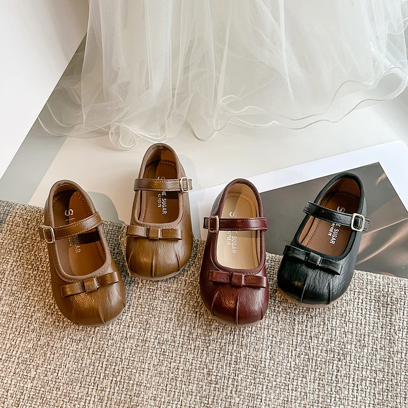 Girls Leather Shoes Round Toes Soild Soild Color Kids Dance Shoes Sweet Simple Bows 2025 Autumn New Children Flat Shoes Elegant
Girls Leather Shoes Round Toes Soild Soild Color Kids Dance Shoes Sweet Simple Bows 2025 Autumn New Children Flat Shoes Elegant