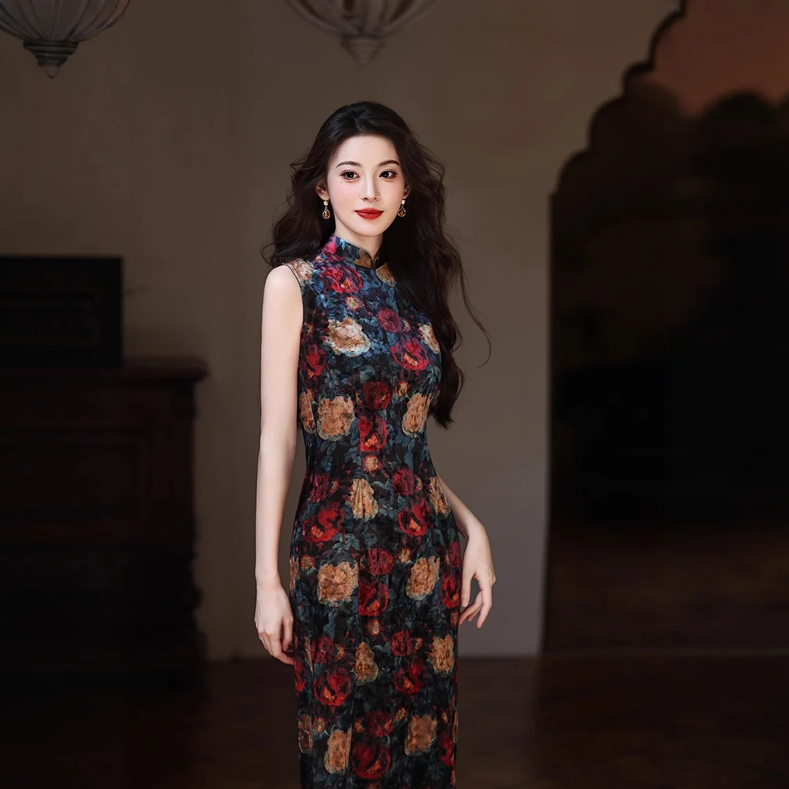 Chinese Style Dress Sleeveless Qipao Velour Cheongsam Sexy Summer Ethnic Style Clothes Traditional Chinese Clothing
Chinese Style Dress Sleeveless Qipao Velour Cheongsam Sexy Summer Ethnic Style Clothes Traditional Chinese Clothing