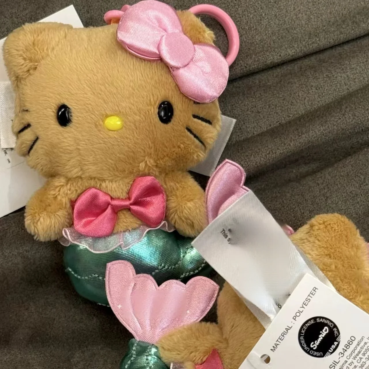 Anime Black Leather Hellokitty Plush Doll Pendant Mermaid Hawaiian Series KT Keychain Gift Plush Doll Storage Bag Pendant gift
Anime Black Leather Hellokitty Plush Doll Pendant Mermaid Hawaiian Series KT Keychain Gift Plush Doll Storage Bag Pendant gift
