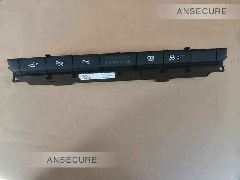 PDC Parking and ESP and Rear Sunshade Roller Button Switch Multiple Button Switch For Audi A6 C7 2011-2014 4G0927137CH
PDC Parking and ESP and Rear Sunshade Roller Button Switch Multiple Button Switch For Audi A6 C7 2011-2014 4G0927137CH