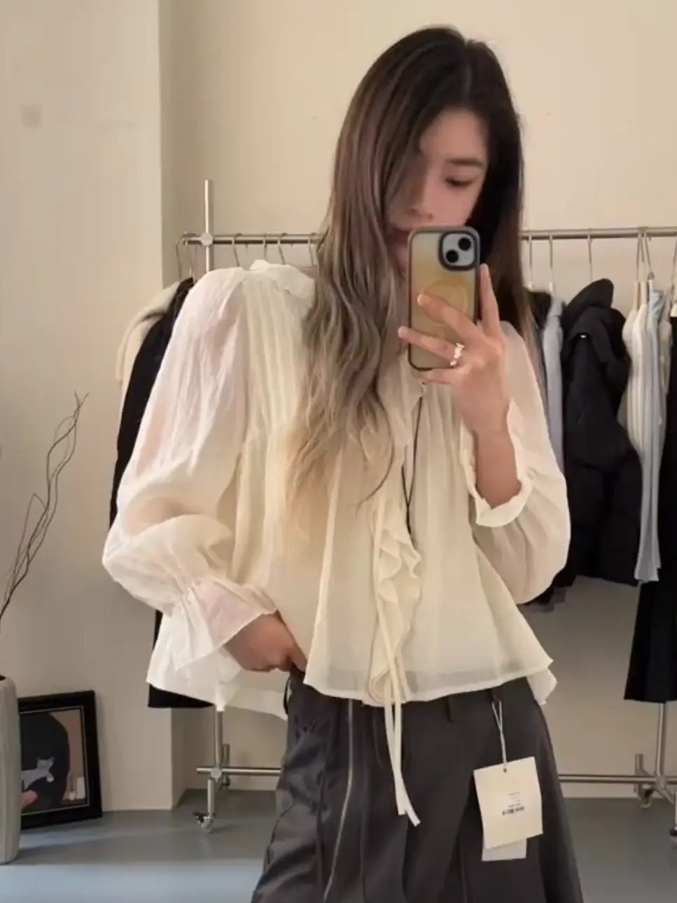 Retro Style Unique Design Women's Top Spring V-Neck Tied Gauze Lace Trim Shirt Loose Fit Long Sleeve Breathable Polyester
Retro Style Unique Design Women's Top Spring V-Neck Tied Gauze Lace Trim Shirt Loose Fit Long Sleeve Breathable Polyester