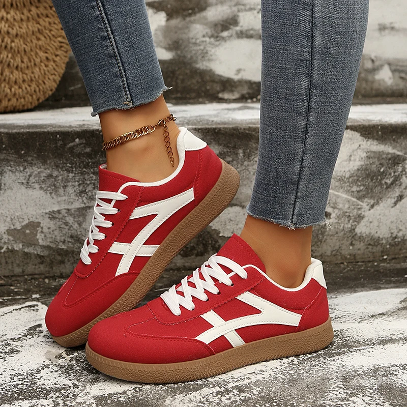 Woman's German Army Trainers shoes Lace Up Low Top Casual Women's Sports Shoes Large-size Breathable Skateboarding Female Shoes
Woman's German Army Trainers shoes Lace Up Low Top Casual Women's Sports Shoes Large-size Breathable Skateboarding Female Shoes