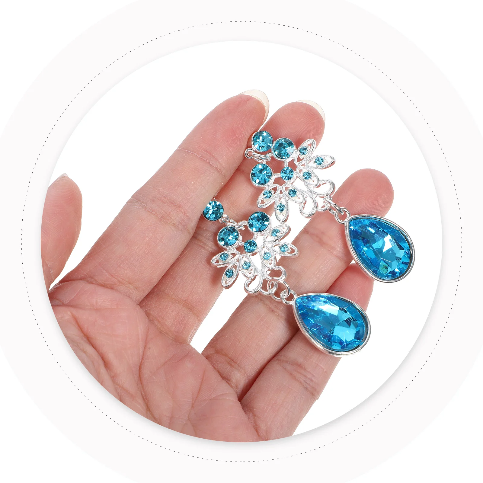 2Pcs Elegant Necklace Earring Set for Women Blue Alloy Anti-Rust Jewelry Lightweight Exquisite Design for Dance Party Wedding
2Pcs Elegant Necklace Earring Set for Women Blue Alloy Anti-Rust Jewelry Lightweight Exquisite Design for Dance Party Wedding