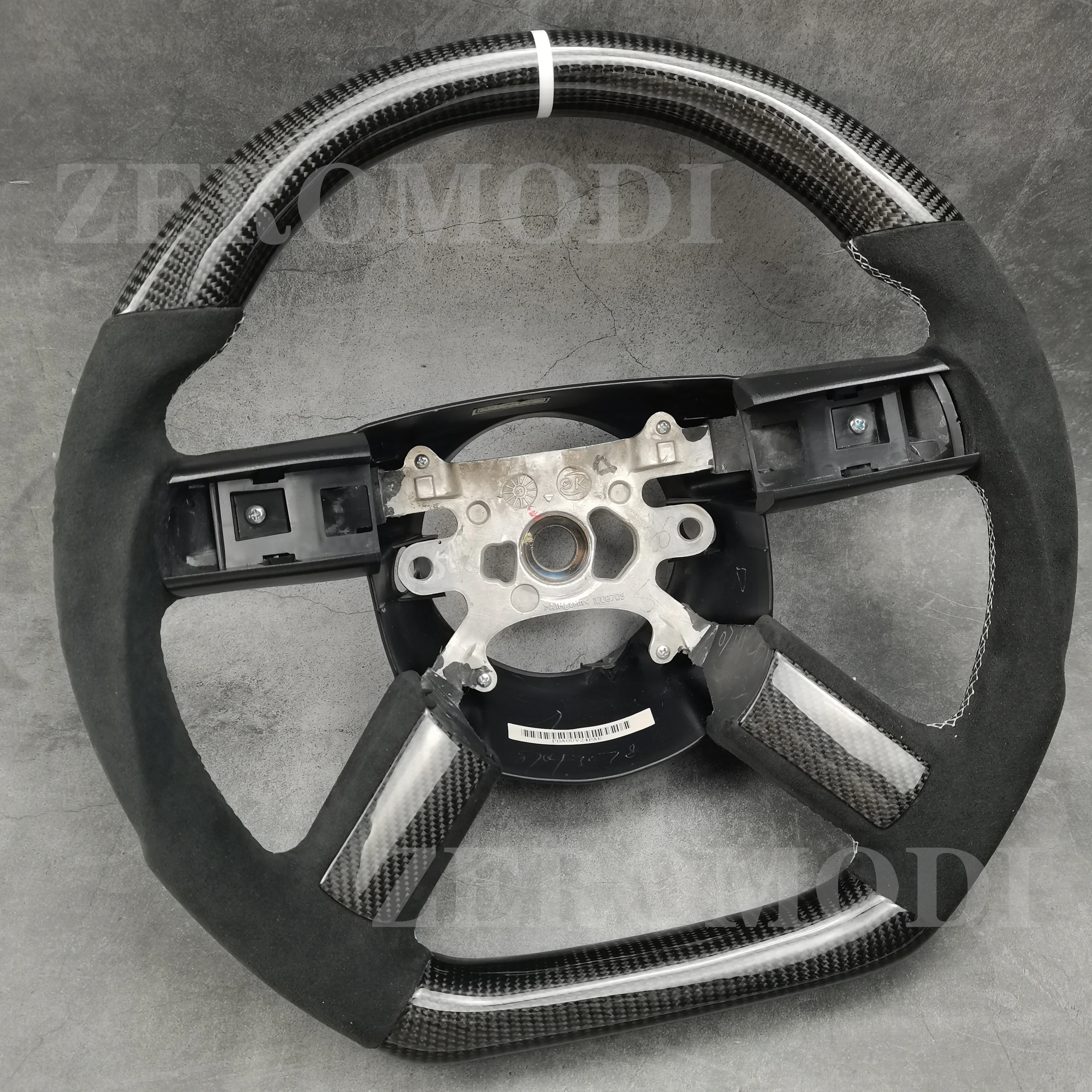 Рулевое колесо с плоским дном из углеродного волокна для Dodge Charger Chrysler 300C 2005-2023 гг.
Рулевое колесо с плоским дном из углеродного волокна для Dodge Charger Chrysler 300C 2005-2023 гг.