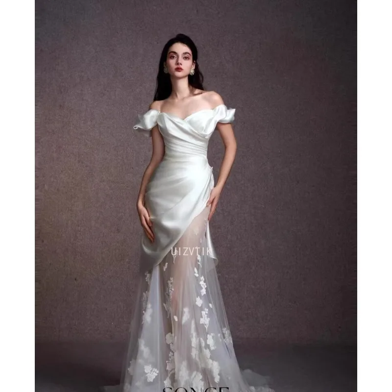 White Elegant Off Shouler Mermaid Wedding Dresses Korea Photoshoot Floor Length Pleats Bridal Gowns Soft Satin Corset Customized
White Elegant Off Shouler Mermaid Wedding Dresses Korea Photoshoot Floor Length Pleats Bridal Gowns Soft Satin Corset Customized